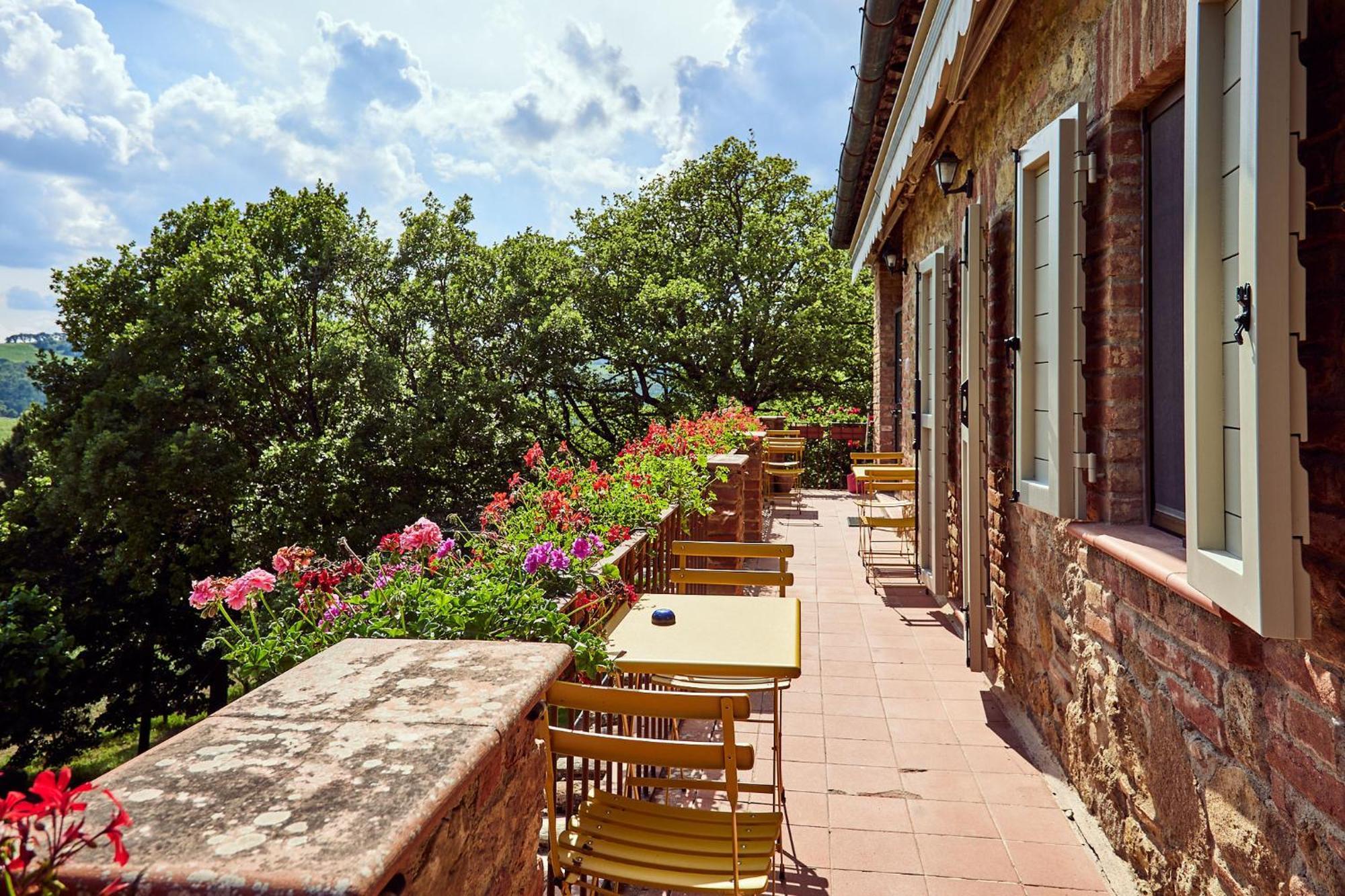 波德雷兰贝托酒店 Montepulciano Stazione 外观 照片